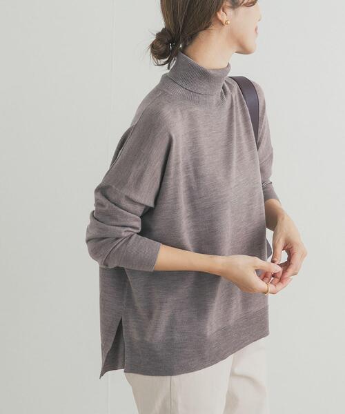 URBAN RESEARCH DOORS(アーバンリサーチドアーズ)の「ウォッシャブルウールタートルネックワイドプルオーバー(ニット/セーター・レディース・モカ/ブラウン/レッド/グリーン・MEDIUM)」の8枚目の写真