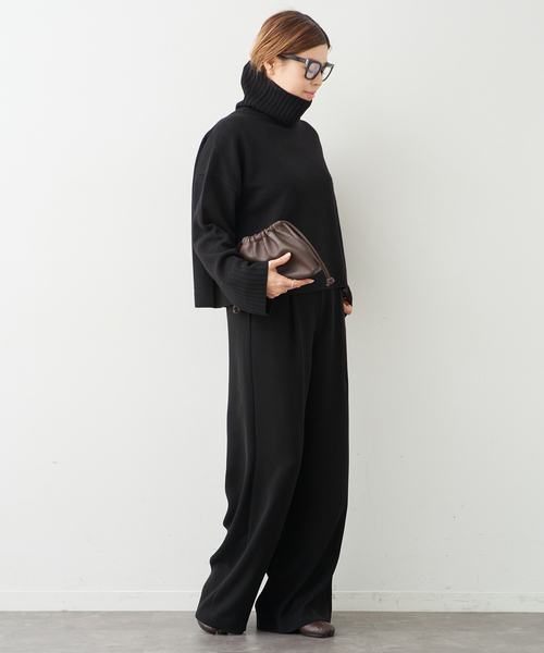 Deuxieme Classe(ドゥーズィエムクラス)の「追加 *Cropped タートルネック ニット(ニット/セーター・レディース・ブラック/ネイビー・FREE)」の8枚目の写真