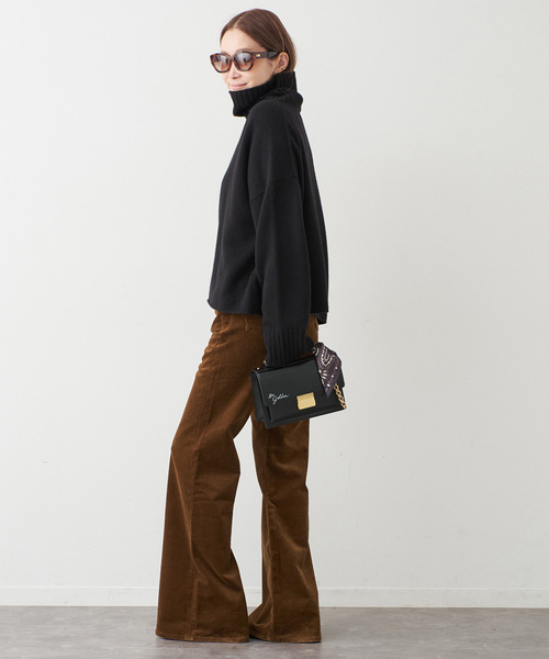 Deuxieme Classe(ドゥーズィエムクラス)の「追加 *Cropped タートルネック ニット(ニット/セーター・レディース・ブラック/ネイビー・FREE)」の20枚目の写真