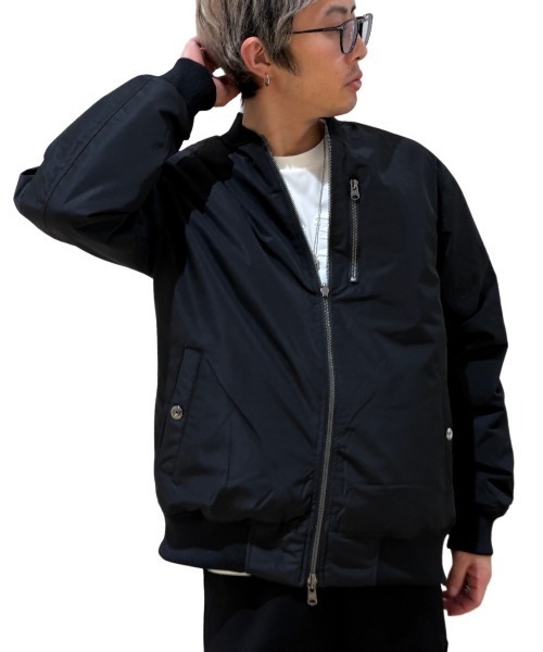 COOK JEANS(クックジーンズ)の「リバーシブルMA-1ジャケット(テーラードジャケット・メンズ・オリーブ×ブラック/ブラック×ホワイト・LARGE/MEDIUM/X-LARGE/SMALL)」の6枚目の写真