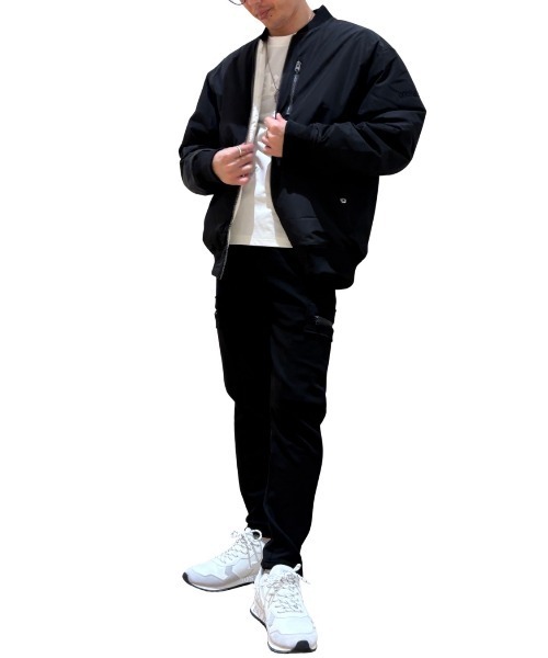 COOK JEANS(クックジーンズ)の「リバーシブルMA-1ジャケット(テーラードジャケット・メンズ・オリーブ×ブラック/ブラック×ホワイト・LARGE/MEDIUM/X-LARGE/SMALL)」の7枚目の写真