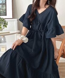 classicalelf（クラシカルエルフ）の「360°美しく隠す。Vネックフリルティアードカフタンワンピース（ワンピース）」