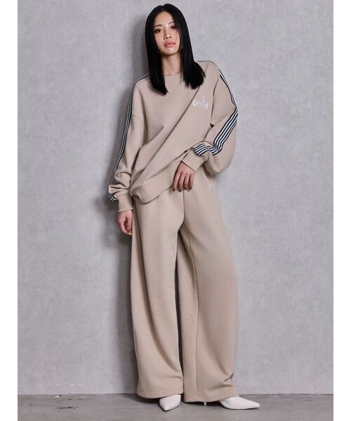 GYDA（ジェイダ）の「GYMINI BUNNYラインスウェットパンツ（スウェットパンツ・レディース・ベージュ/ピンク/ブラック/オフホワイト・FREE）」の11枚目の写真