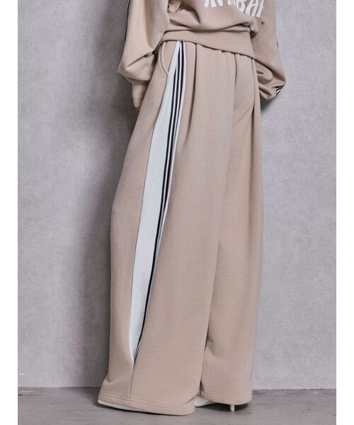 GYDA（ジェイダ）の「GYMINI BUNNYラインスウェットパンツ（スウェットパンツ・レディース・ベージュ/ピンク/ブラック/オフホワイト・FREE）」の22枚目の写真