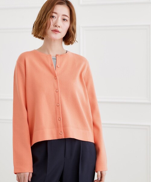 grove（グローブ）の「【洗える】毛玉軽減クルーネックカーディガン（カーディガン/ボレロ・レディース・ネイビー/オレンジ系/ホワイト系5/オフホワイト・02/03）」の4枚目の写真