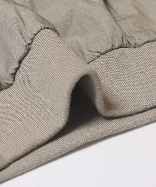 coca（coca）（コカ）の「ライトMA-1（MA-1・メンズ・ブラック/グレイッシュベージュ・L/M/XL）」の17枚目の写真