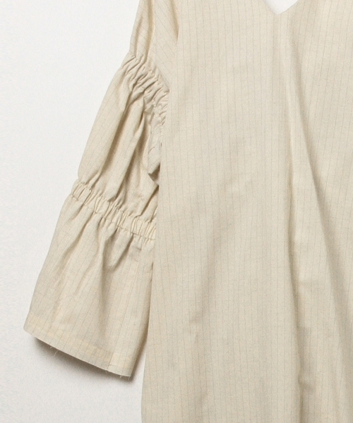 Ray BEAMS（レイビームス）の「RBS / バック ツイスト ロングワンピース（ワンピース・レディース・ブラック/ベージュ・ONE SIZE）」の14枚目の写真