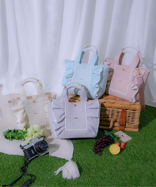 JILL by JILL STUART（ジルバイジルスチュアート）の「パステルツイードフレームフリルトートバッグ（トートバッグ・レディース・ブルー/ピンク/パープル/イエロー・FREE）」の13枚目の写真
