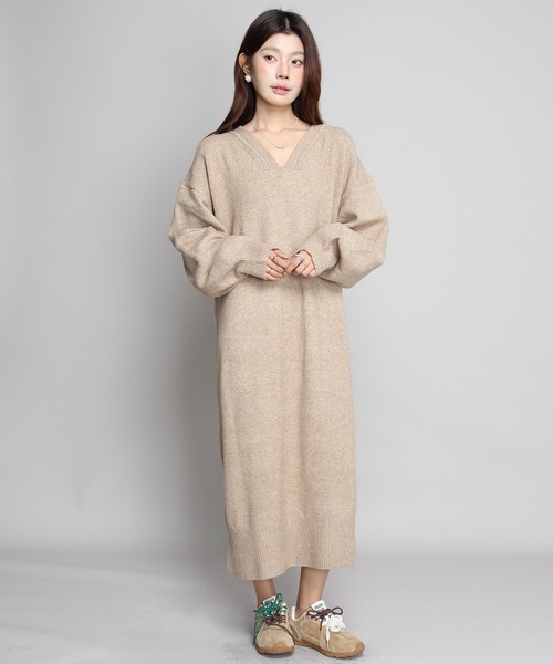 タヌキ毛100%ベージュ Vネック ニットワンピース　L シーナリー ケーブルニットワンピース（TAUPE） - PINUE
