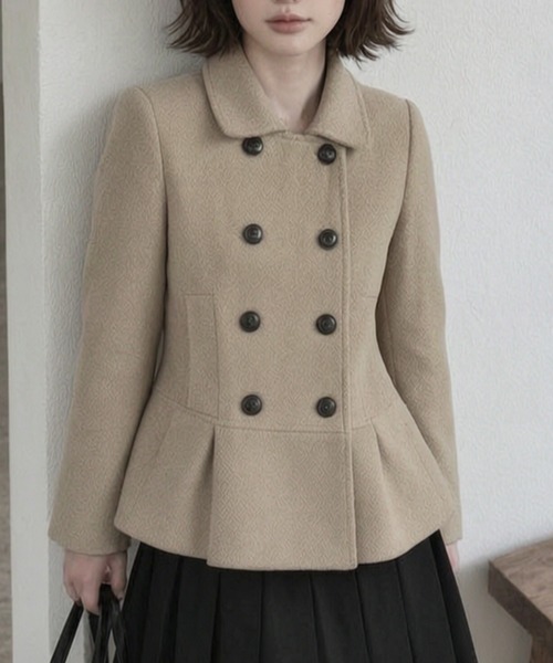 Aelina(エリナ)の「ダブルブレストポケット付きコート(ピーコート・レディース・グレー/ブラック/モカ/ベージュ/ネイビー・FREE/M/L)」の4枚目の写真