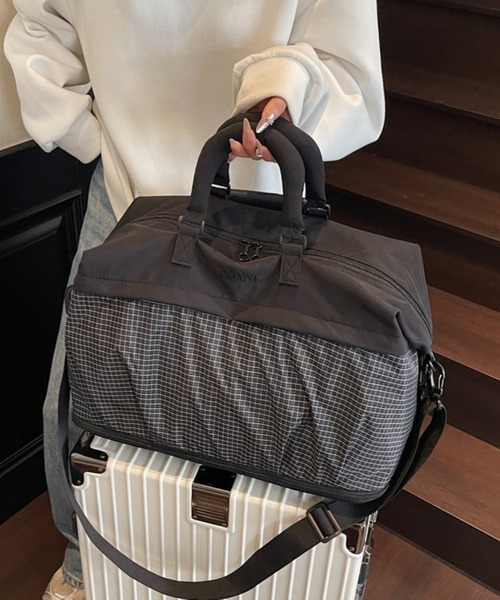 lit.Cy(リットシー)の「リップストップ 配色 2WAY トラベルボストンバッグ(ボストンバッグ・レディース・ブラック/オレンジ/グレー・FREE)」の5枚目の写真