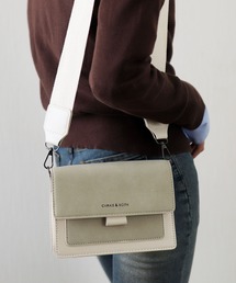 【2WAYショルダーストラップ付】スエードタッチスクエアショルダーバッグ