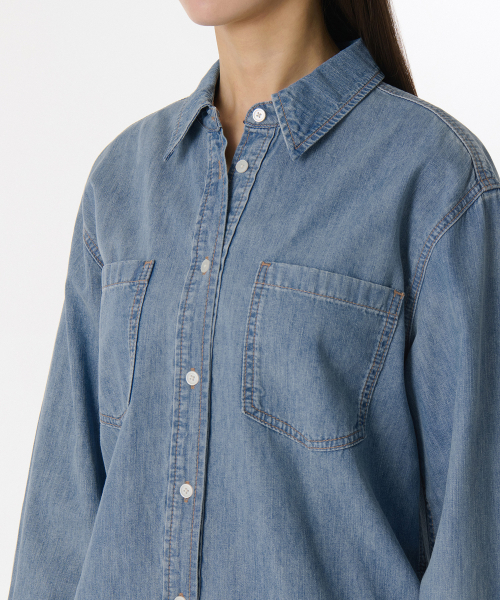 MUSINSA STANDARD WOMAN（ムシンサスタンダードウーマン）の「ウィメンズリラックスドツーポケットデニムシャツ[ライトインディゴ]（シャツ/ブラウス・レディース・その他・SMALL/MEDIUM/LARGE/X-SMALL）」の3枚目の写真