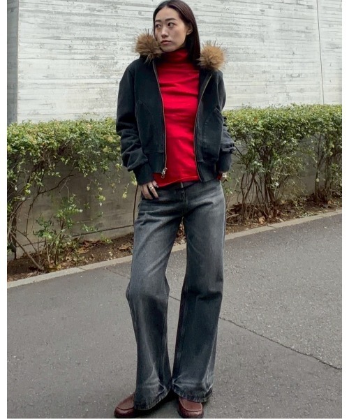 LE CIEL BLEU（ルシェルブルー）の「ハイゲージタートルネックニット / High-Gauge Turtleneck Knit（ニット/セーター・レディース・レッド/ターコイズブルー・36）」の4枚目の写真