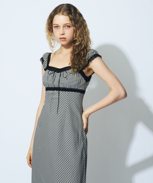 DEICY(デイシー)の「レースドッキングギャザーワンピース(ワンピース・レディース・ブラウン/ブラック・1/0)」の14枚目の写真