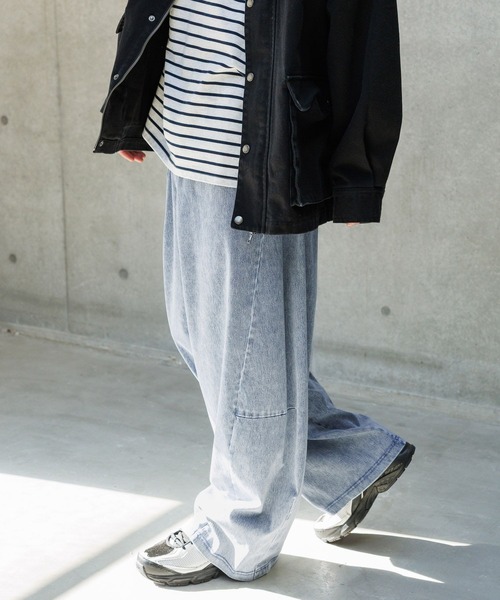 PBLIM（ページボーイリム）の「《UNISEX/まるでデニム見え！/紫外線カット/ストレッチ》マルデニイージーワイドパンツ（デニムパンツ・レディース・ブラック/ブルー・LARGE/MEDIUM）」の13枚目の写真