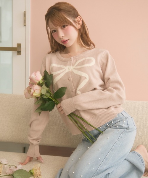 TITTY&CO.（ティティーアンドコー）の「リボンニットカーディガン（カーディガン/ボレロ・レディース・グレー/ピンクベージュ/アイボリー/ピンク・FREE）」の5枚目の写真