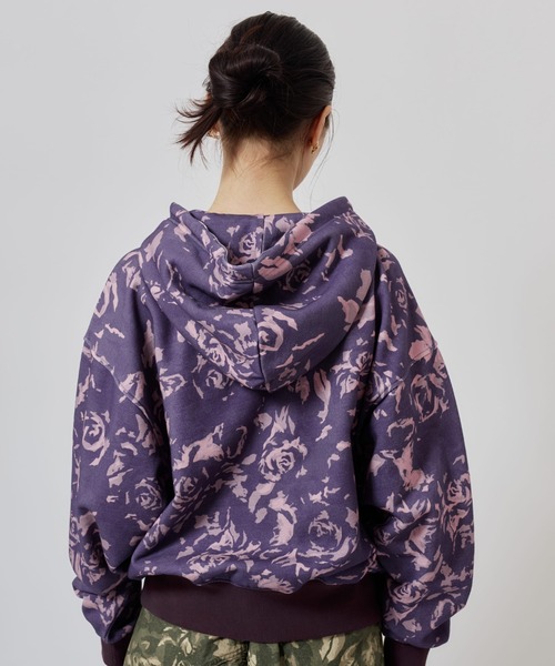 atmos pink(アトモスピンク)の「atmos pink Rose Camouflage Zip-up Hoodie / アトモス ピンク ローズ カモフラージュ ジップアップ フーディ(パーカー・レディース・ピンク/カーキ・FREE)」の8枚目の写真