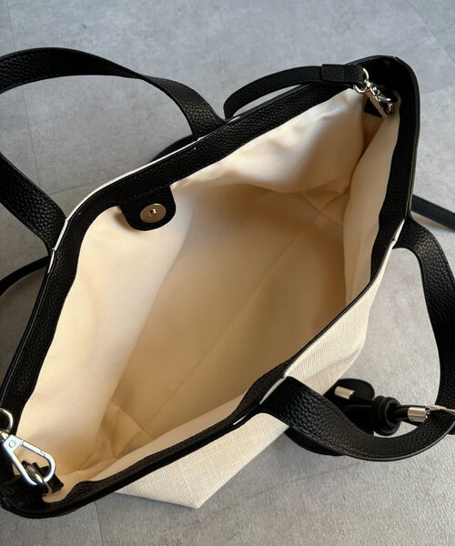 DouDou（ドゥドゥ）の「ハートチャーム付トートバッグ（ショルダーバッグ・レディース・オフホワイト/ブラック・FREE）」の13枚目の写真