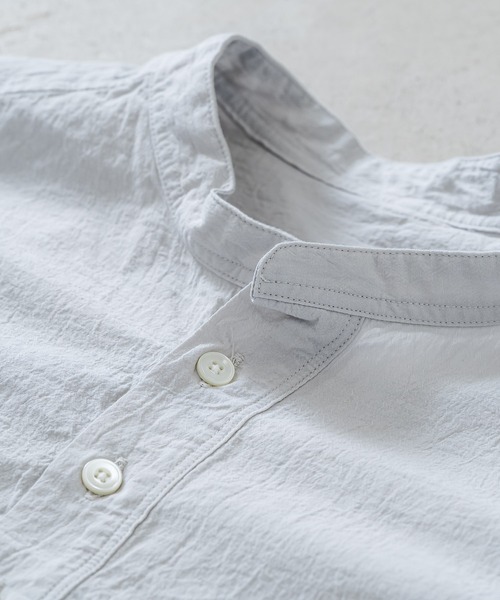 quadro（クオドロ）の「コットン裾ダーツプルオーバーシャツ（シャツ/ブラウス・メンズ・ブラック/ライトグレー/ホワイト・LARGE/MEDIUM）」の7枚目の写真