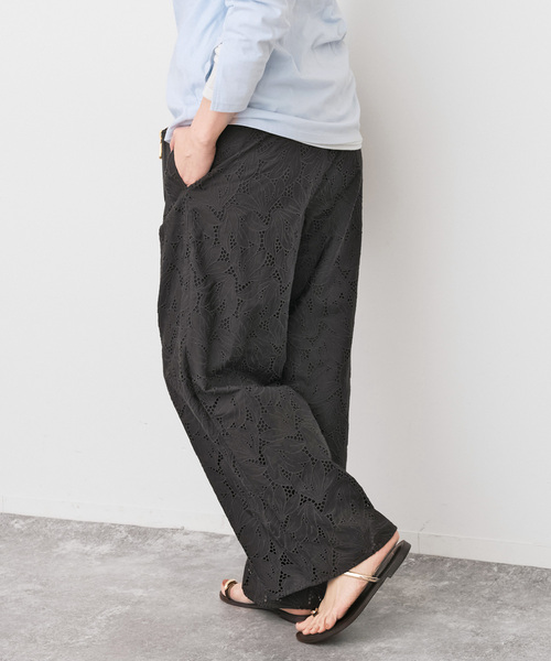 Spick & Span（スピックアンドスパン）の「TICCA / ティッカ フラワーレースパンツ（その他パンツ・レディース・チャコールグレー/ホワイト・FREE）」の9枚目の写真