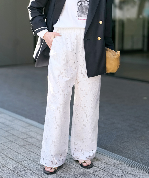 Spick & Span（スピックアンドスパン）の「TICCA / ティッカ フラワーレースパンツ（その他パンツ・レディース・チャコールグレー/ホワイト・FREE）」の13枚目の写真