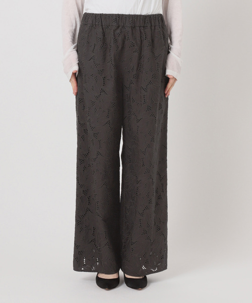 Spick & Span（スピックアンドスパン）の「TICCA / ティッカ フラワーレースパンツ（その他パンツ・レディース・チャコールグレー/ホワイト・FREE）」の20枚目の写真