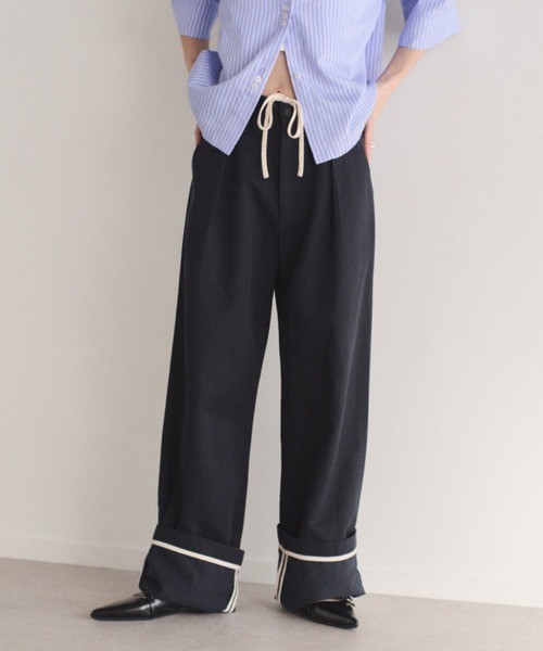 SOYEN（ソイエン）の「ロールアップパイピングワイドパンツ（その他パンツ・レディース・ベージュ/ネイビー・F）」の2枚目の写真