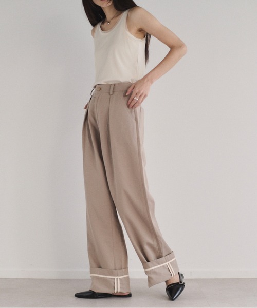 SOYEN（ソイエン）の「ロールアップパイピングワイドパンツ（その他パンツ・レディース・ベージュ/ネイビー・F）」の17枚目の写真