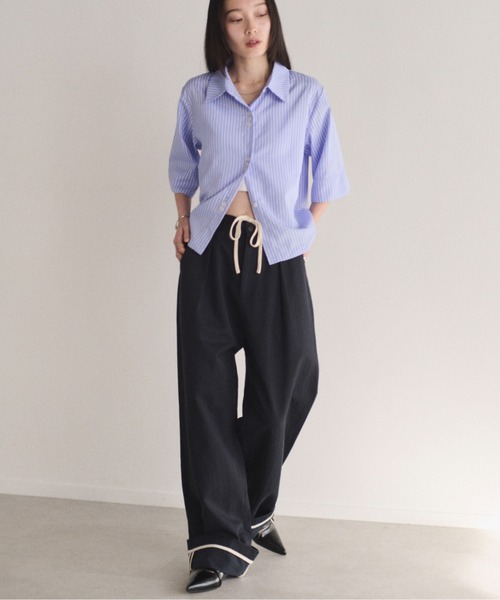 SOYEN（ソイエン）の「ロールアップパイピングワイドパンツ（その他パンツ・レディース・ベージュ/ネイビー・F）」の20枚目の写真