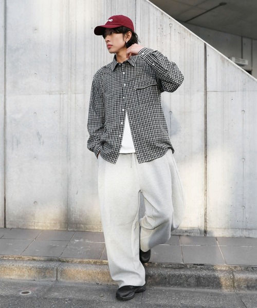 NAKER（ネイカー）の「ミニチェック長袖シャツ（シャツ/ブラウス・メンズ・ブラック/サックスブルー/ブルー・M/L/XL）」の10枚目の写真