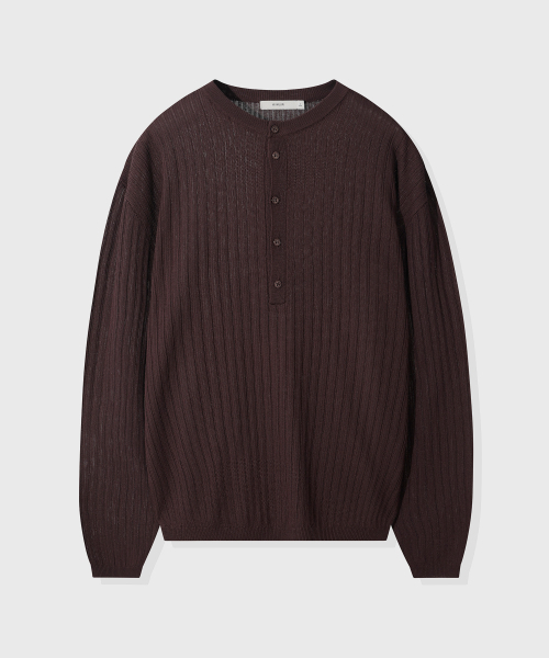 KIIMUIR(キミュア)の「クールタッチヘンリーネッククロップニット_ブラウン(ニット/セーター・メンズ・ブラウン・MEDIUM/LARGE/X-LARGE)」の6枚目の写真