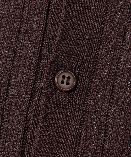 KIIMUIR(キミュア)の「クールタッチヘンリーネッククロップニット_ブラウン(ニット/セーター・メンズ・ブラウン・MEDIUM/LARGE/X-LARGE)」の3枚目の写真