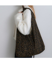 ATELIER NAIN（アトリエナイン）の「LEOPARD MAXI KNOT BAG (B-2474)（ショルダーバッグ）」
