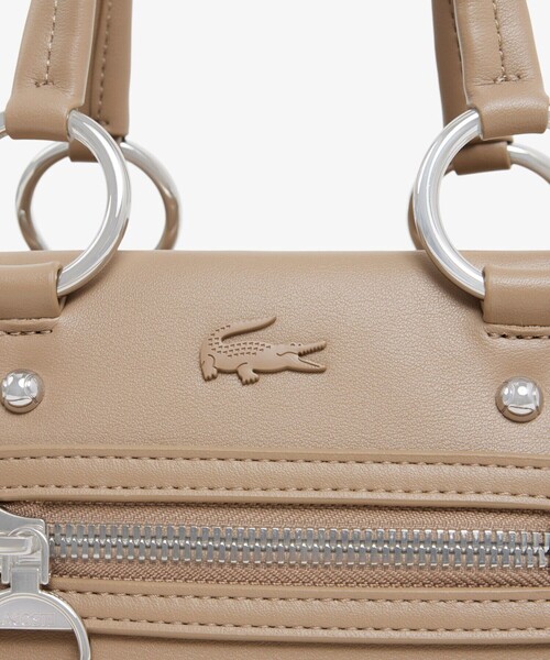 LACOSTE（ラコステ）の「セリス スモール トップハンドルバッグ（ハンドバッグ・レディース・ブラック/ベージュ・FREE）」の3枚目の写真