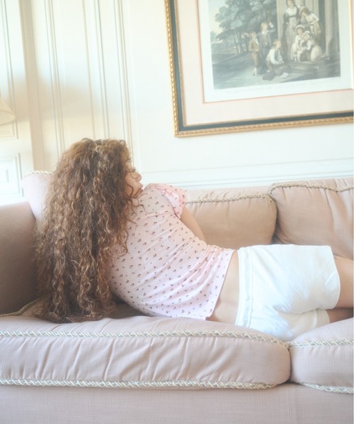 chernyy(チェルニー)の「floral puff sleeve tee / 小花柄パフTシャツ(Tシャツ/カットソー・レディース・ピンク/ホワイト・LARGE/MEDIUM/SMALL)」の16枚目の写真