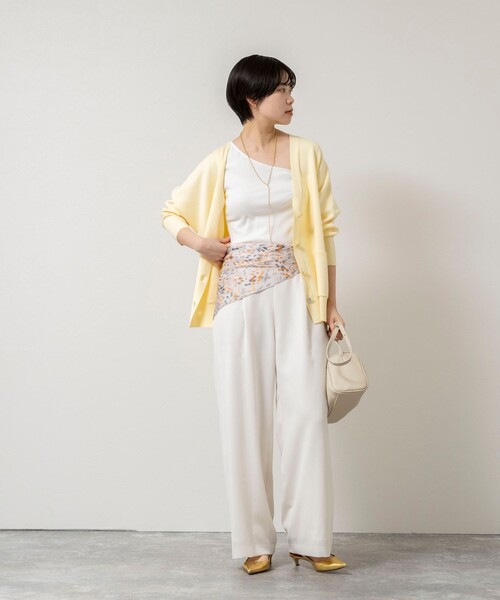 NOLLEY’S Sophi（ノーリーズソフィ）の「ウォッシャブルカップ付ワンショルタンクトップ（タンクトップ・レディース・カーキ/ブラック/オフホワイト・38）」の4枚目の写真