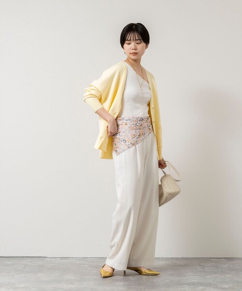 NOLLEY’S Sophi（ノーリーズソフィ）の「ウォッシャブルカップ付ワンショルタンクトップ（タンクトップ・レディース・カーキ/ブラック/オフホワイト・38）」の5枚目の写真