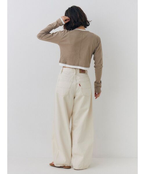 Ungrid（アングリッド）の「レイヤードデザインヘンリーロングスリーブTee（Tシャツ/カットソー・レディース・ライトグレー/チャコールグレー/ベージュ・FREE）」の11枚目の写真