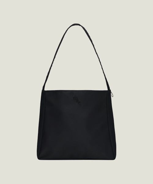 MUCU AND EBONY(ムクアンドエボニー)の「Comfy High Bag _ Black(ショルダーバッグ・レディース・その他・FREE)」の2枚目の写真
