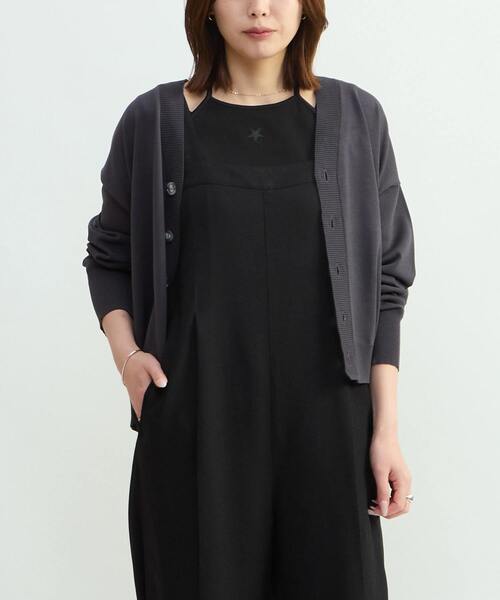 CONVERSE TOKYO(コンバーストウキョウ)の「BACK SPINDLE LOGO CARDIGAN(カーディガン/ボレロ・レディース・ベージュ/チャコールグレー・FREE)」の5枚目の写真