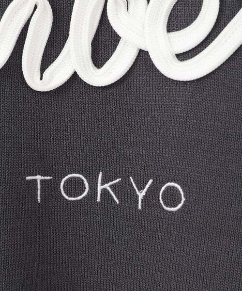 CONVERSE TOKYO(コンバーストウキョウ)の「BACK SPINDLE LOGO CARDIGAN(カーディガン/ボレロ・レディース・ベージュ/チャコールグレー・FREE)」の22枚目の写真