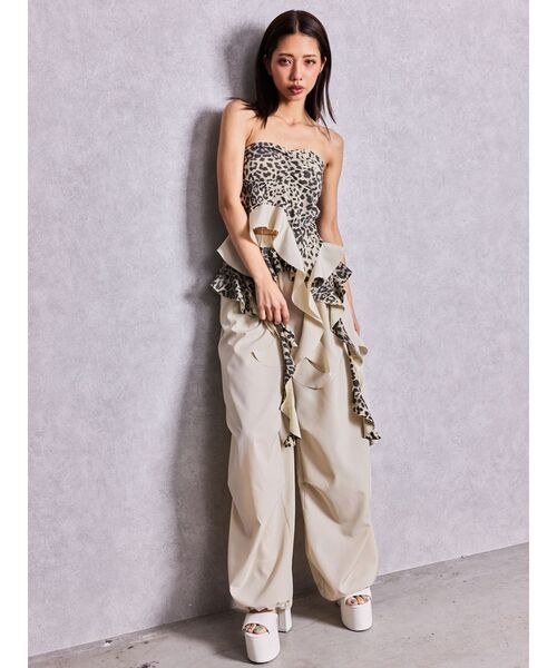 GYDA（ジェイダ）の「LEOPARD HEM DRAPE EDGEベアTOPS（チューブトップ・レディース・アイボリー/ブラック・FREE）」の21枚目の写真