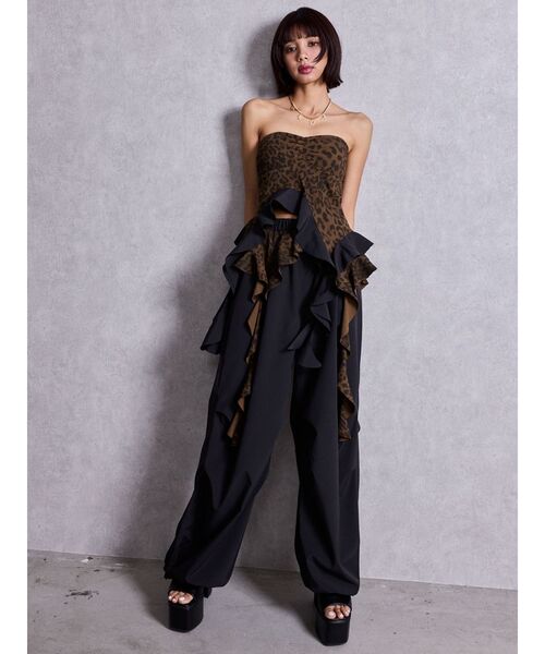 GYDA（ジェイダ）の「LEOPARD HEM DRAPE EDGEベアTOPS（チューブトップ・レディース・アイボリー/ブラック・FREE）」の3枚目の写真