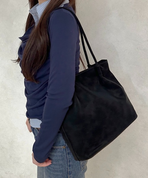 apres jour mignon(アプレジュールミニョン)の「【apresjour mignon×ARIAZ】シンプルトートバッグ(トートバッグ・レディース・ブラック/ベージュ/ダークブラウン・ONESIZE)」の2枚目の写真