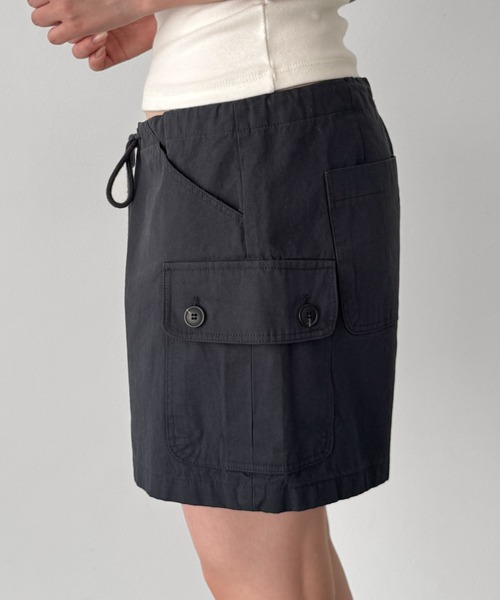 CANAL JEAN(キャナルジーン)の「COIN カーゴショートパンツ(カーゴパンツ・レディース・ベージュ/ネイビー・ONE SIZE)」の4枚目の写真