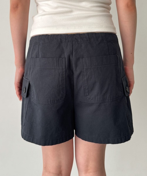 CANAL JEAN(キャナルジーン)の「COIN カーゴショートパンツ(カーゴパンツ・レディース・ベージュ/ネイビー・ONE SIZE)」の6枚目の写真
