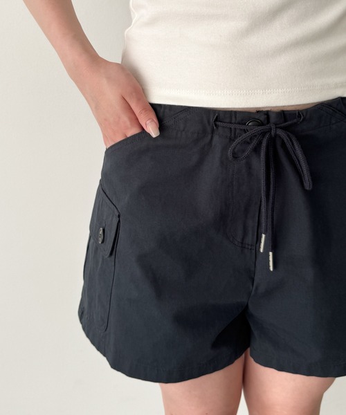 CANAL JEAN(キャナルジーン)の「COIN カーゴショートパンツ(カーゴパンツ・レディース・ベージュ/ネイビー・ONE SIZE)」の7枚目の写真