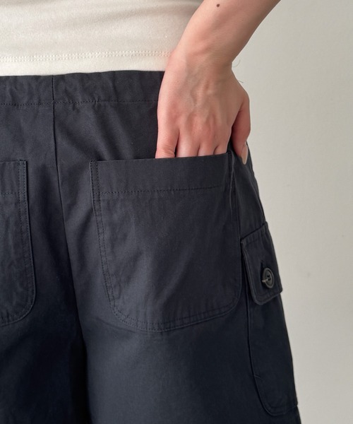 CANAL JEAN(キャナルジーン)の「COIN カーゴショートパンツ(カーゴパンツ・レディース・ベージュ/ネイビー・ONE SIZE)」の8枚目の写真