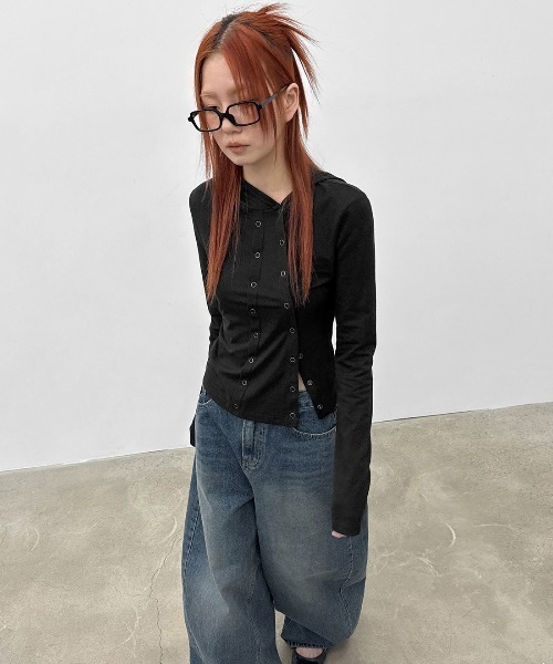 BLACKUP（ブラックアップ）の「[MADE] トロレー斜線フードカーディガン（カーディガン/ボレロ・レディース・グレー/ブラック・FREE）」の3枚目の写真